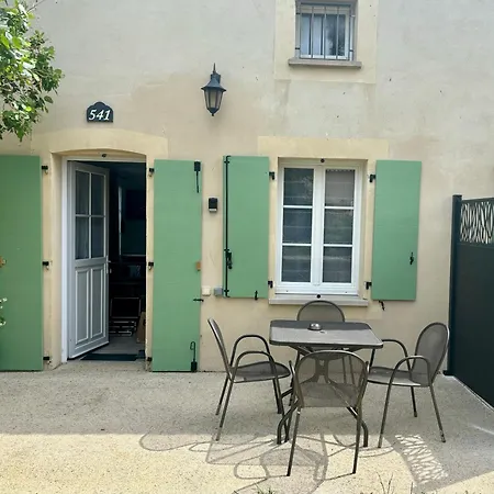 4 Personnes 541 Les Jasses De Camargue *
